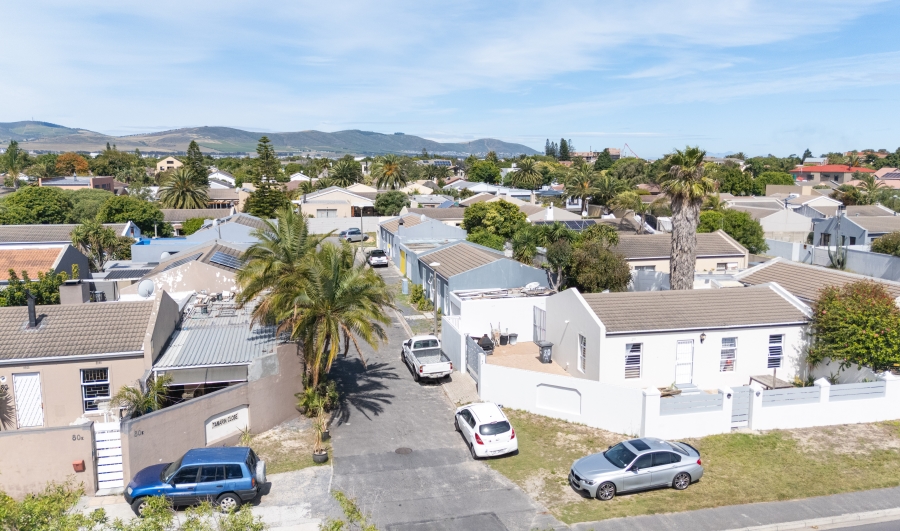 3 Bedroom Property for Sale in Table View Western Cape